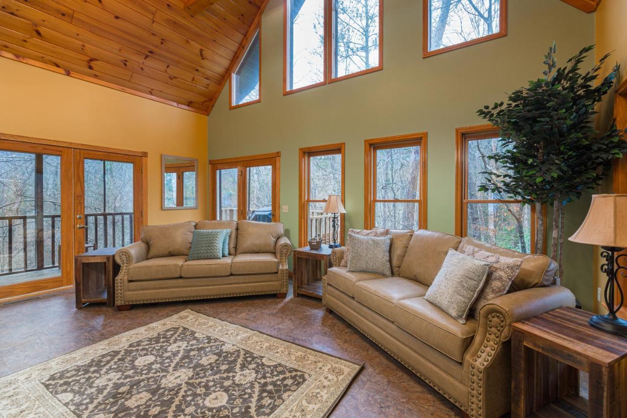 North Ridge Place Brand New Log Cabin With Hot Tub Great Location 세비어빌 외부 사진