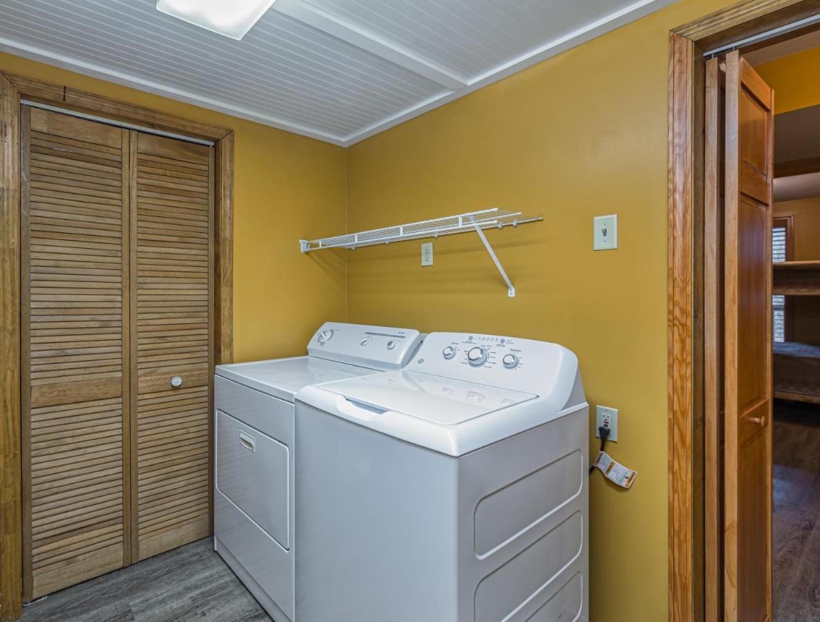 North Ridge Place Brand New Log Cabin With Hot Tub Great Location 세비어빌 외부 사진