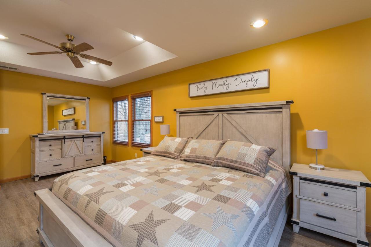North Ridge Place Brand New Log Cabin With Hot Tub Great Location 세비어빌 외부 사진